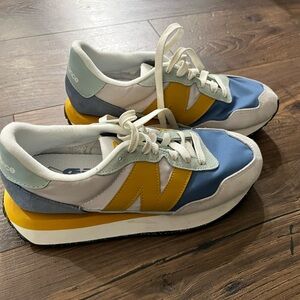 New Balance- Womens 237 Blue & Yellow